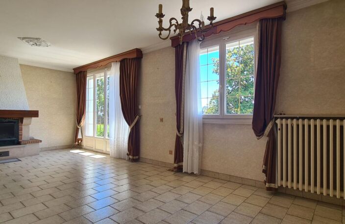 Maison Saint Martin Belle Roche 5 pièce(s) 132 m2 — photo 5
