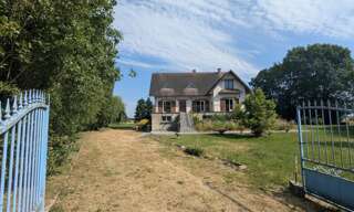 Maison 9 Pièces 220 m² à vendre à Friaize (28240)