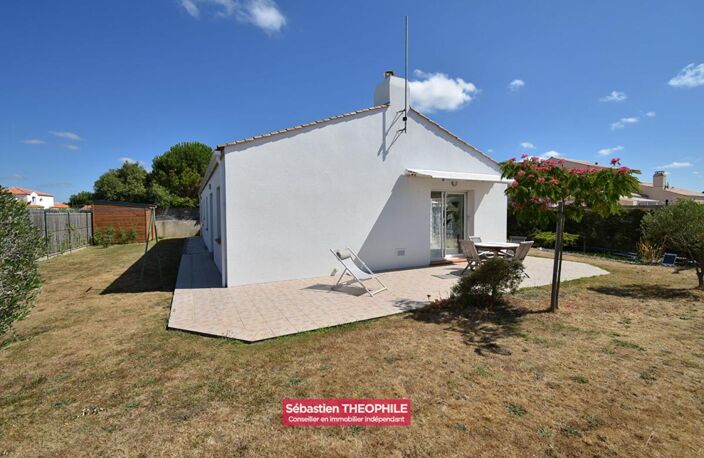 Maison proche Saint-Gilles-Croix-de-Vie 5 pièce(s) 136 m2 - — photo 4
