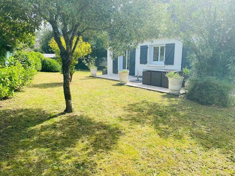 Maison Vannes 7 pièce(s) 118 m2 — photo 1