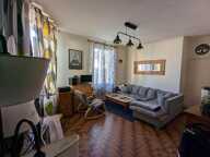 Immeuble de rapport: 2 appartements et local commercial — photo 2