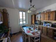 Immeuble de rapport: 2 appartements et local commercial — photo 3