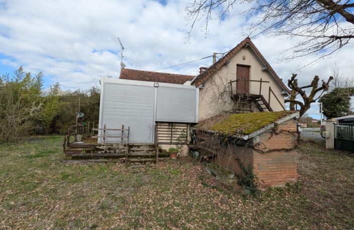 Charmante maison à rénover sur une parcelle de 1800 m² — photo 2