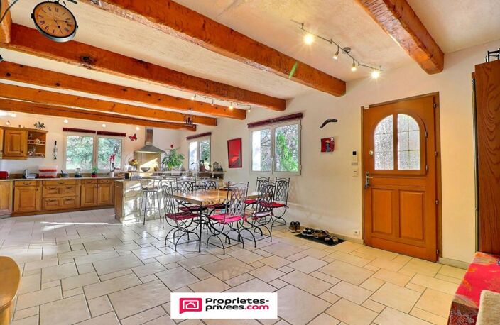 Propriété à Evenos (83330) 10 pièces 293 m2 - deux maisons sur  une parcelle de 69215 m2 — photo 5