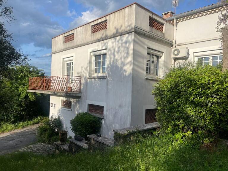 Au début du quartier du Bas Brésis, grande maison d'architecte disposant de 2 logements , terrain constructible quart — photo 1