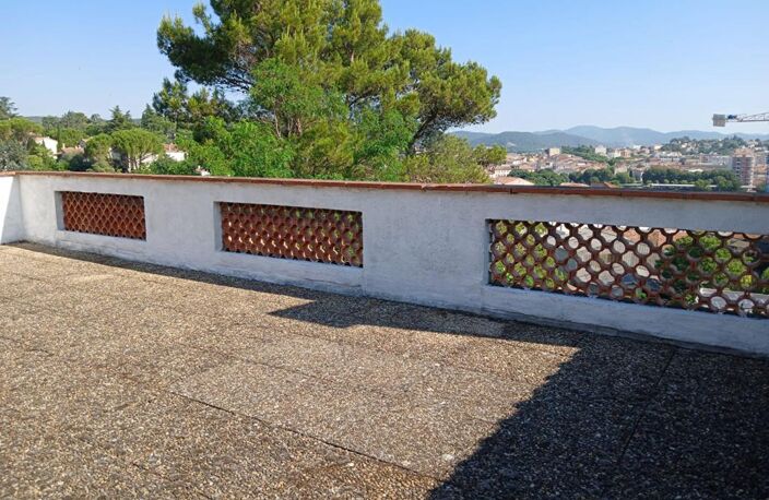 Au début du quartier du Bas Brésis, grande maison d'architecte disposant de 2 logements , terrain constructible quart — photo 5