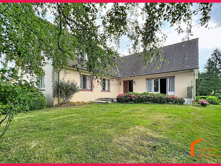 Maison familiale 219 m² avec environ 6 500 m² de terrain constructible à Attin — photo 1