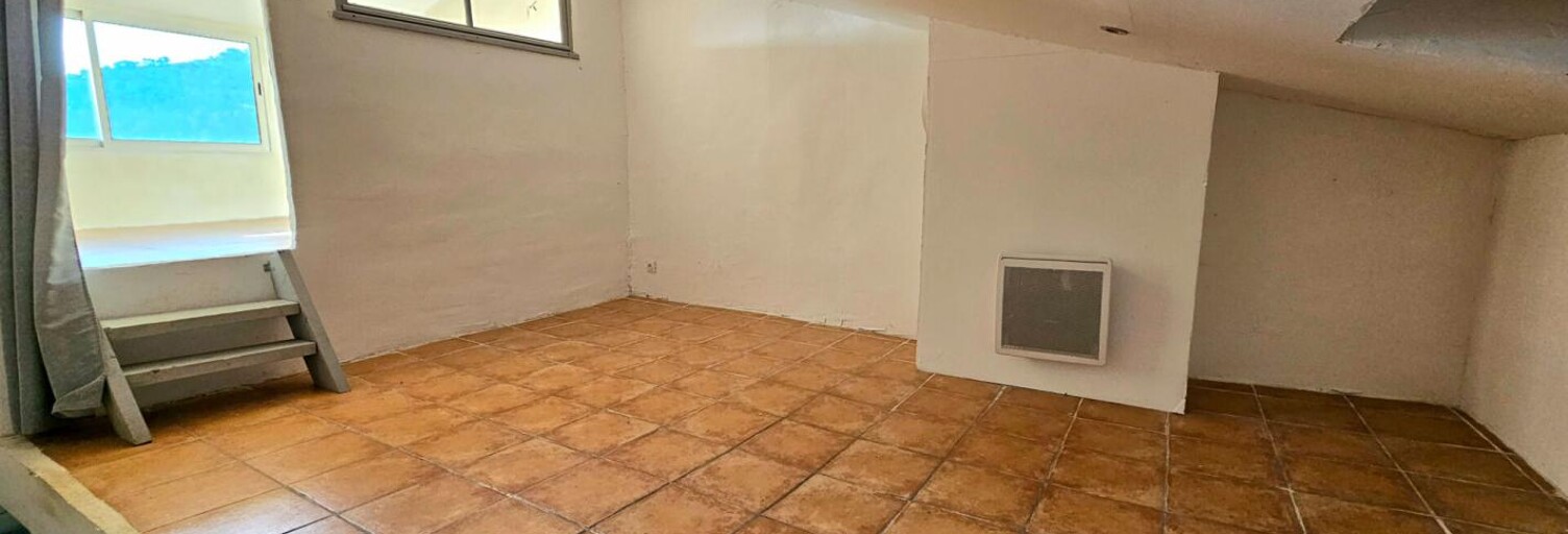 Immeuble  160 m² à vendre à Bargemon (83830)