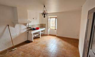Maison 6 Pièces 230 m² à vendre à Bargème (83840)