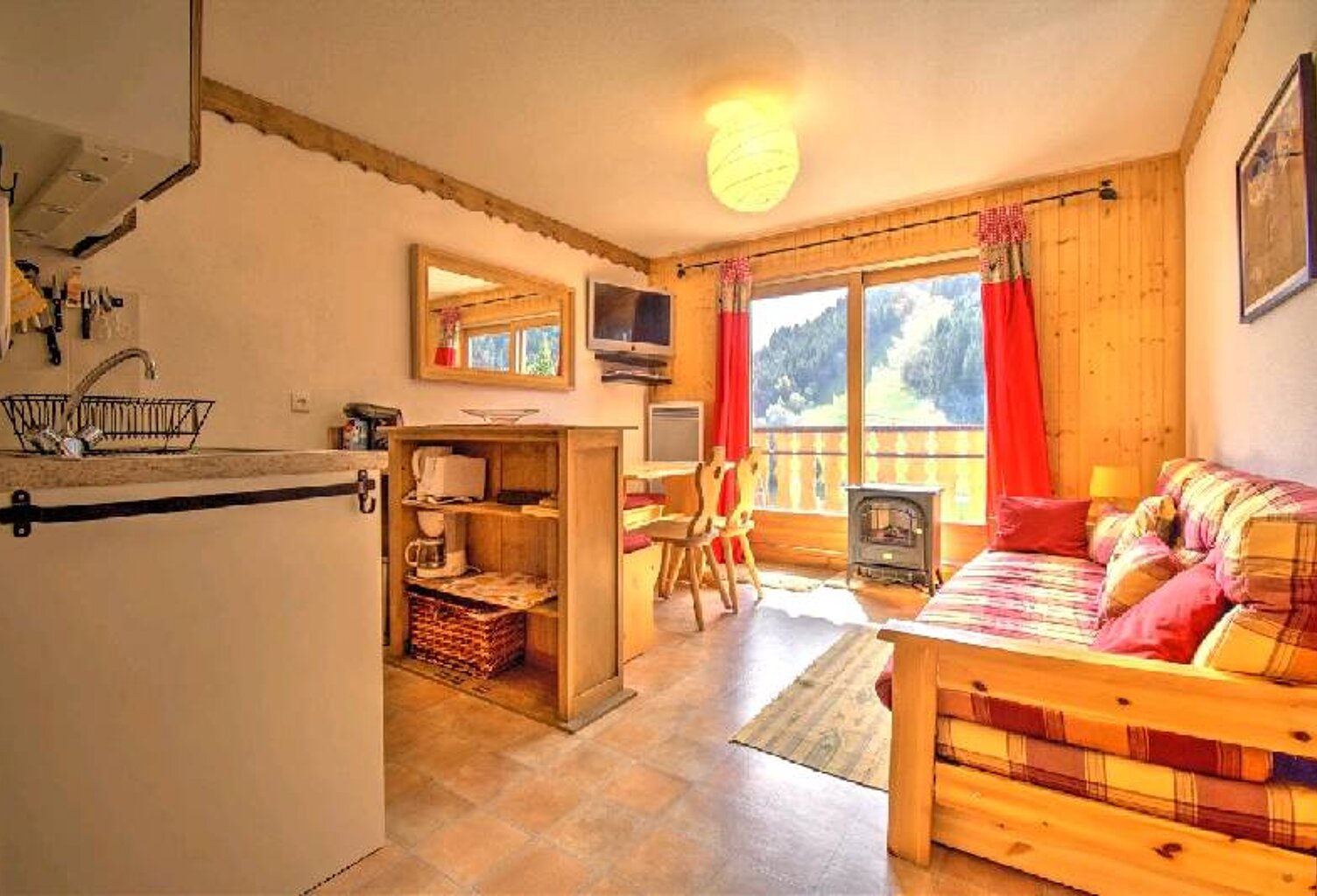 Location appartement 3 pièces  à Le Biot (74430) — photo 1