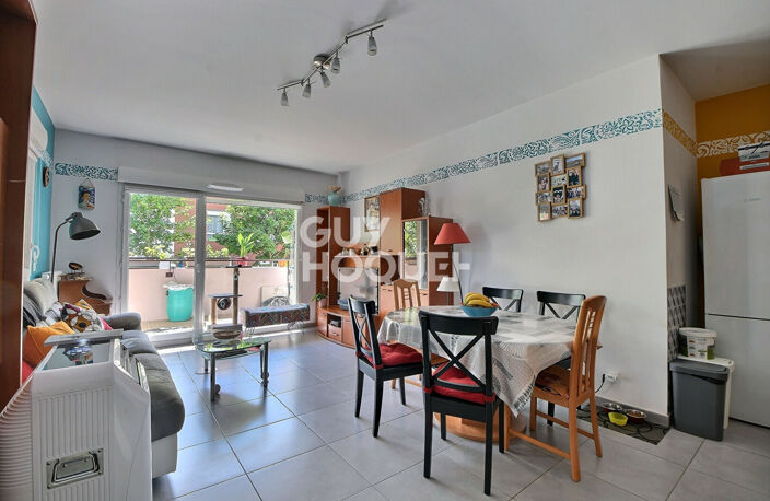 Proximité Montchat, Bel appartement T4 de 77 m² avec terrasse et garage dans une copropriété récente, Bron (69500) — photo 2