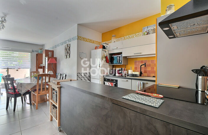 Proximité Montchat, Bel appartement T4 de 77 m² avec terrasse et garage dans une copropriété récente, Bron (69500) — photo 4