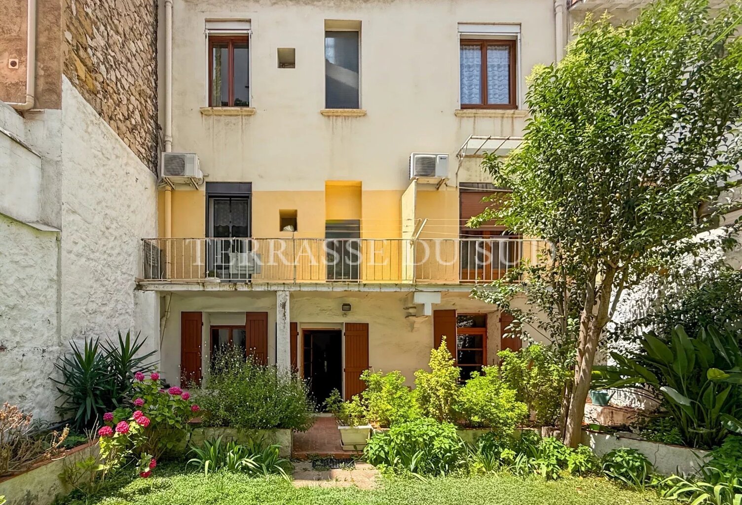 Vente Immeuble R+1 avec Sous-sol aménageable, Jardin et Toit-Terrasse - Quartier La Conception - Marseille 5 — photo 1