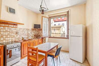Immeuble  695000 €