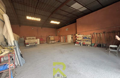 AGDE LOCAL INDUSTRIEL avec son logement — photo du bien