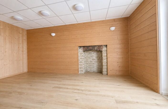 Immeuble composé d'un local commercial et d'un appartement, en hypercentre. — photo 5