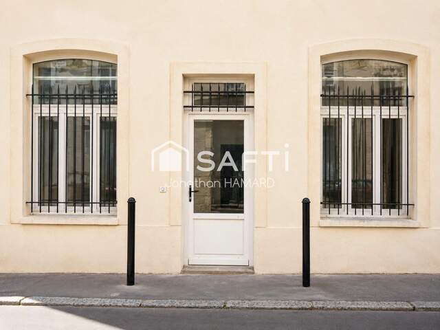Place du Sanitat  Un T3 avec terrasse privative au cœur de Nantes : une opportunité rare à façonner selon vos envies — photo du bien