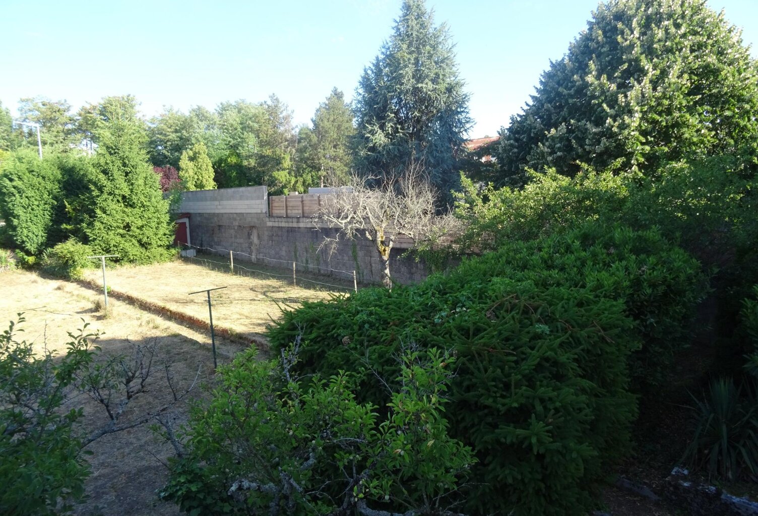Maison centre ville Chagny avec jardin — photo 1
