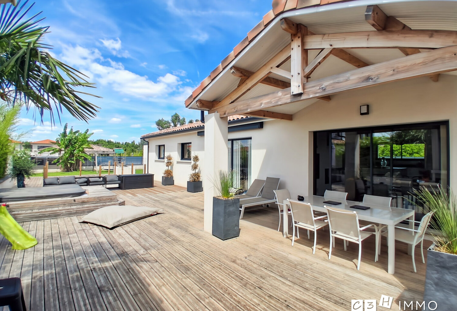Villa contemporaine de 153m² aux belles prestations + piscine + — photo 1