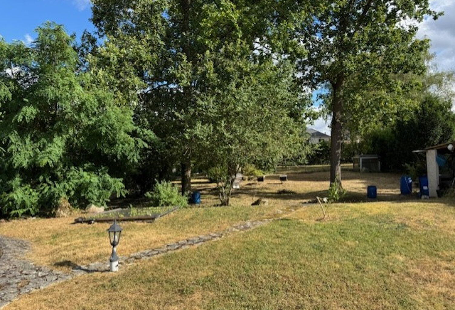 VILLABE - MAISON INDIVIDUELLE SUR UN MAGNIFIQUE TERRAIN DE 1 — photo 1