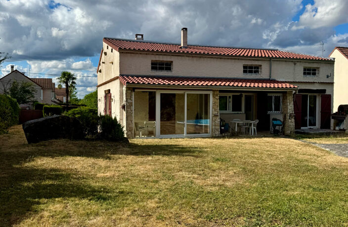 VILLABE - MAISON INDIVIDUELLE SUR UN MAGNIFIQUE TERRAIN DE 1 — photo 2