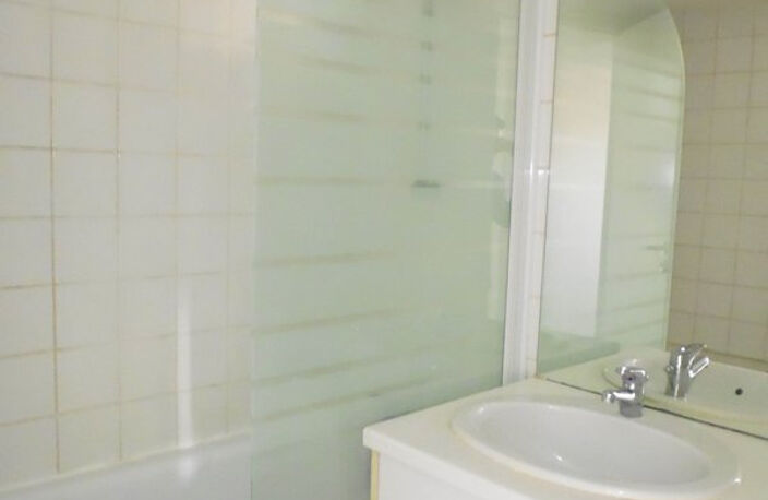 OFFRE DE RENTREE - T2 bis quartier gare — photo 2