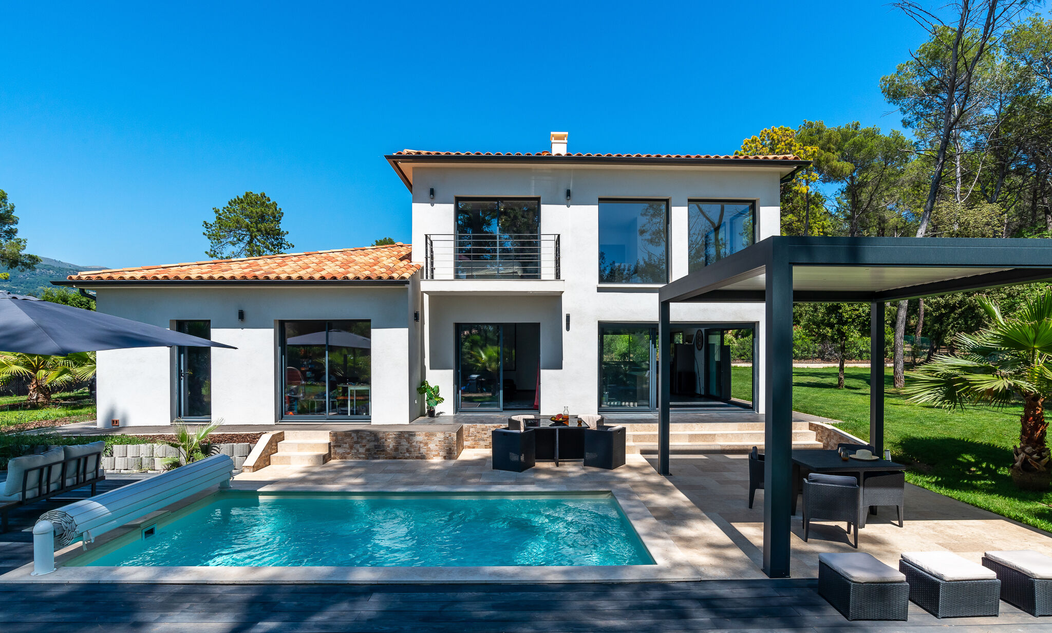 Maison 100m² — Saussan