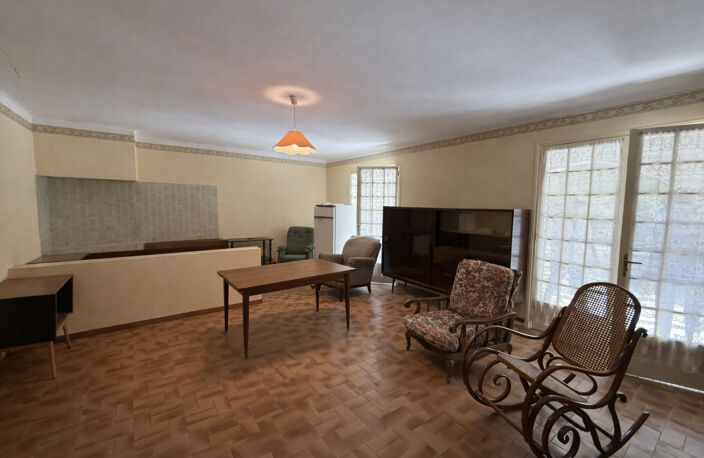 Maison individuelle avec fort potentiel   Quartier de La Cig — photo 3