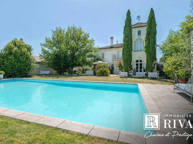 MAISON EN PIERRE - 300 M2 - PROXIMITE GOLF DE BEYCHAC — photo du bien