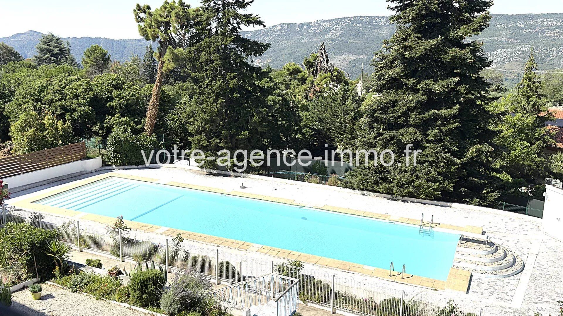Photo Appartement de 2 pièces Berre-les-Alpes