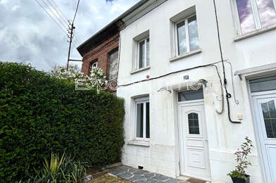 Maison 4 pièces 800 €