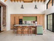 La renaissance d'une usine en maison d'architecte au coeur de Charly — photo 4