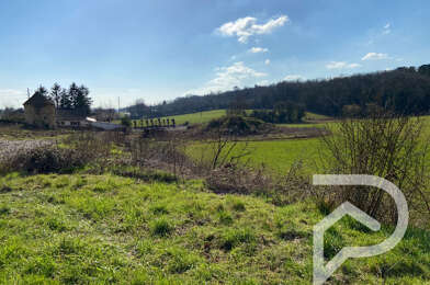 Terrain  320000 €