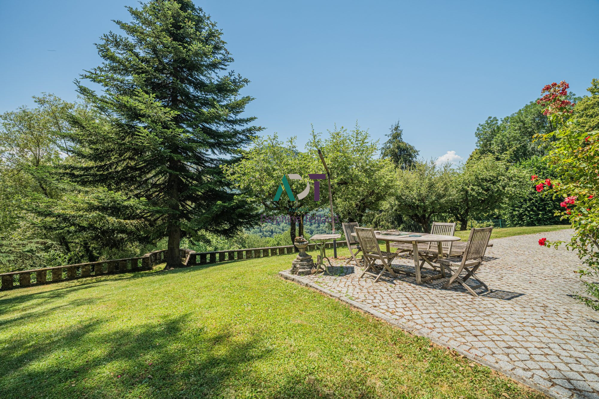 Villa / Maison  T6 à vendre Saint-Martin-d'Uriage 38410