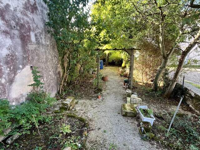 Beau potentiel pour cette maison à rafraichir — photo du bien