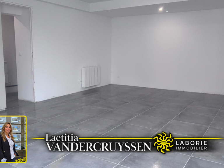 À louer   Studio de 46 m2 avec cave   Riols — photo 1