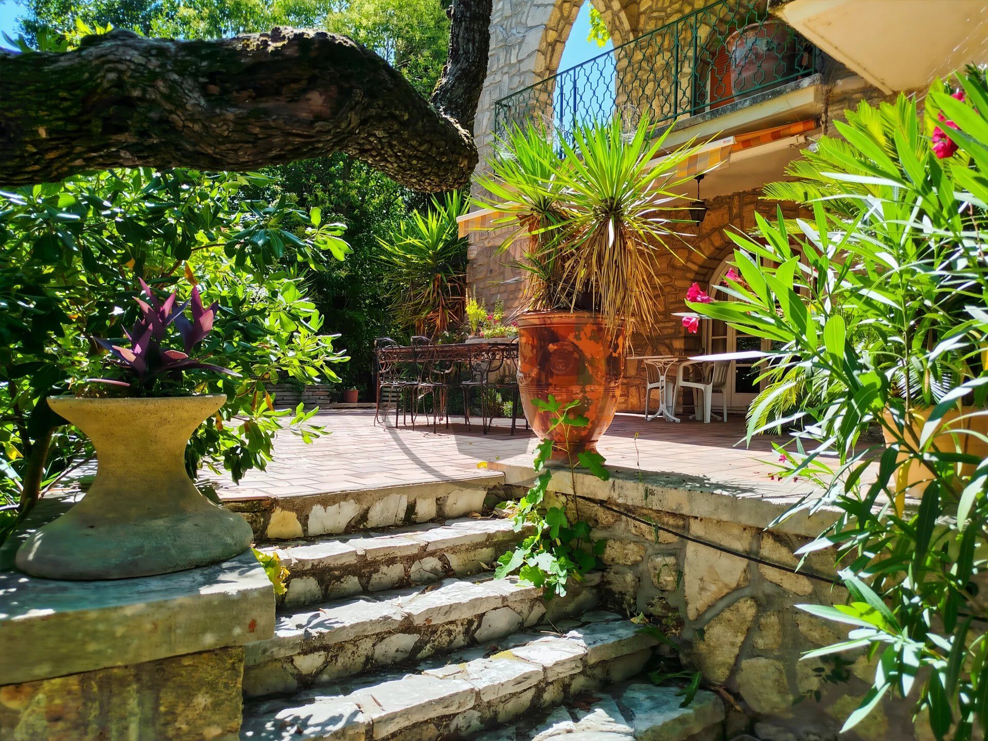 Maison 10 pièces 245 m² · à Murviel-lès-Montpellier · 245 m² · 1 090 000 €
