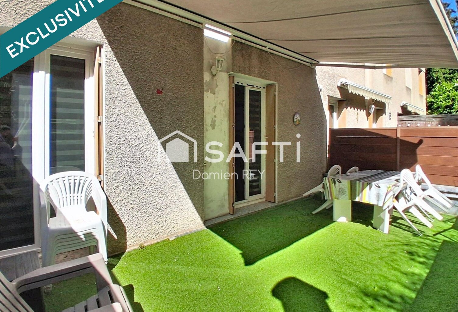 Maison de ville d'environ 101m² avec terrasse, jardin en balcons, et garage double en enfilade — photo 1