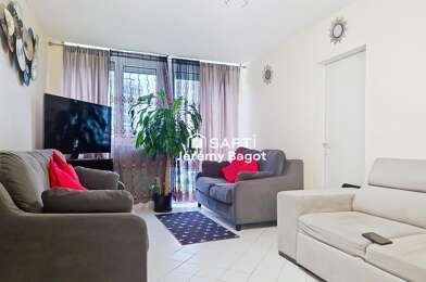 Appartement 3 pièces 153000 €