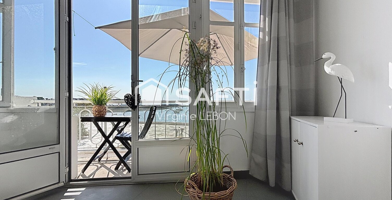 Immeuble avec local commercial vue mer et appartement T2 — photo 1