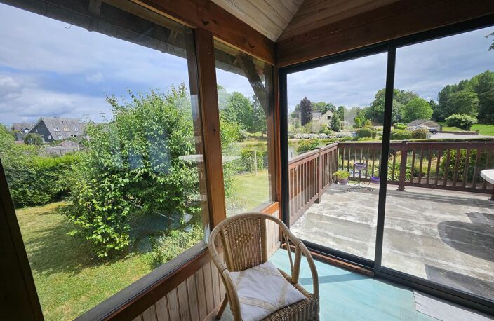 spacieuse véranda, terrasse ,Cadre idylique — photo 4