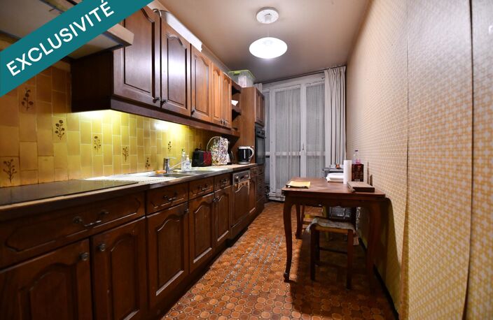 Appartement de quatre pièces! Ravalement recemment réalisé! — photo 4