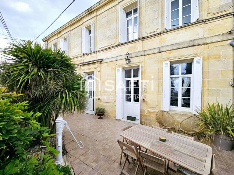 Maison de Maître 173 m² - 3 Chambres. — photo 1