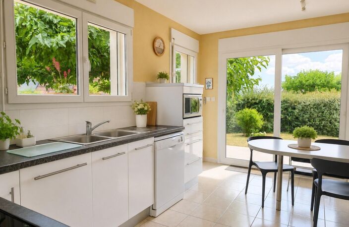 AHUY  Maison d'architecte T6, terrain 716m2 — photo 3