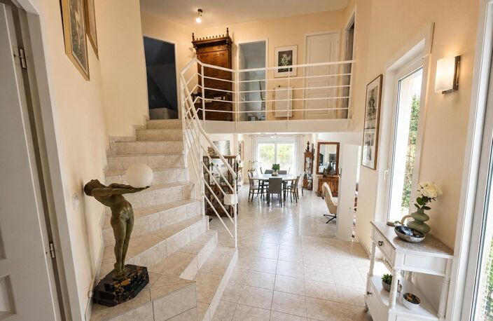 AHUY  Maison d'architecte T6, terrain 716m2 — photo 5