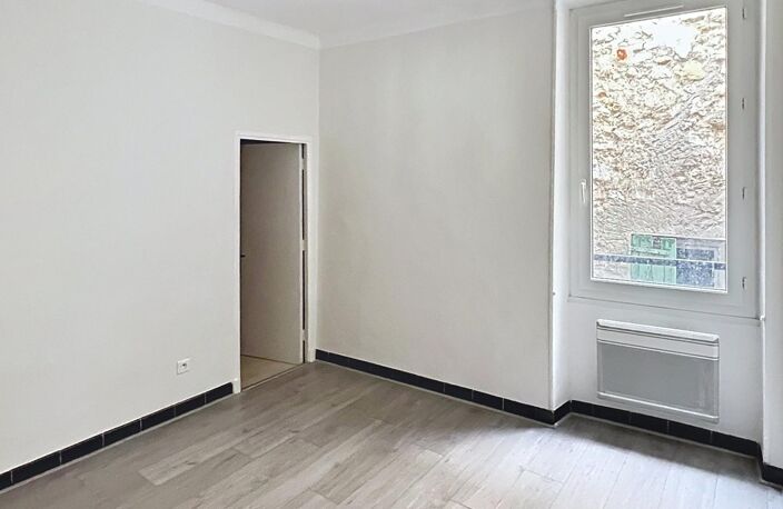 Trés beau T3 de 78 m²  Centre de Manosque + Cave de 12m² et Garage de 34 m² — photo 4