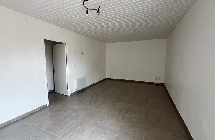 Trés beau T3 de 78 m²  Centre de Manosque + Cave de 12m² et Garage de 34 m² — photo 5