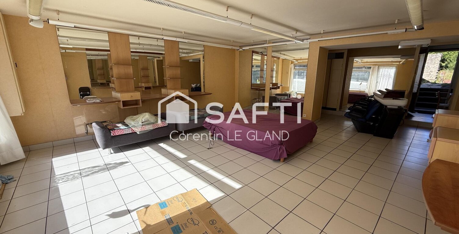 Immeuble en centre-bourg — photo 1