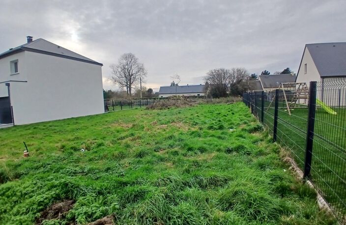 Terrain libre constructeur de 562 m². Disponible. — photo 2