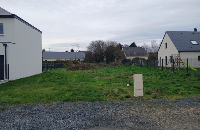 Terrain libre constructeur de 562 m². Disponible. — photo 3